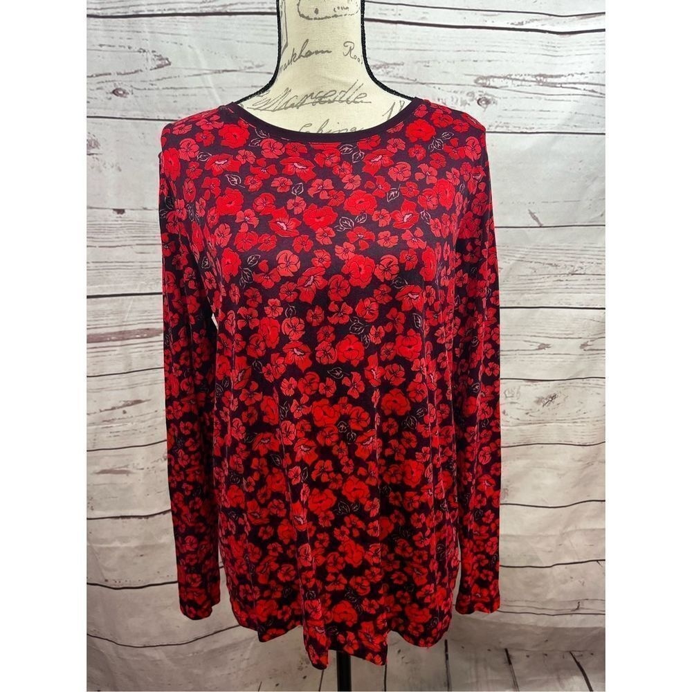 Lands End relaxed fit medium long sleeve‎ top